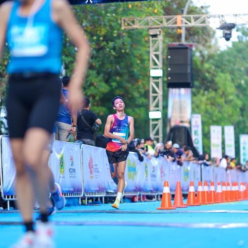 Race photo from BOGORUN 2026