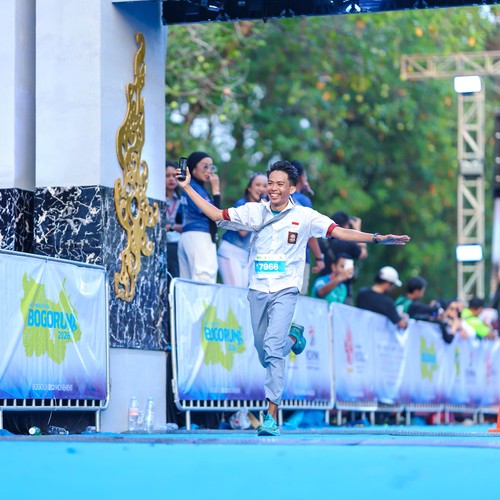 Race photo from BOGORUN 2026