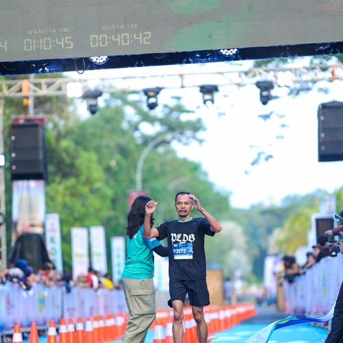Race photo from BOGORUN 2026