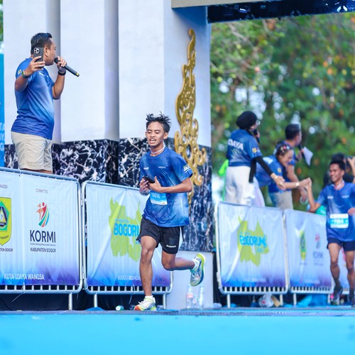 Race photo from BOGORUN 2026