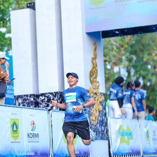Race photo from BOGORUN 2026