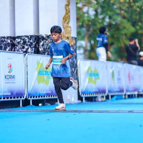 Race photo from BOGORUN 2026