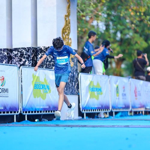 Race photo from BOGORUN 2026