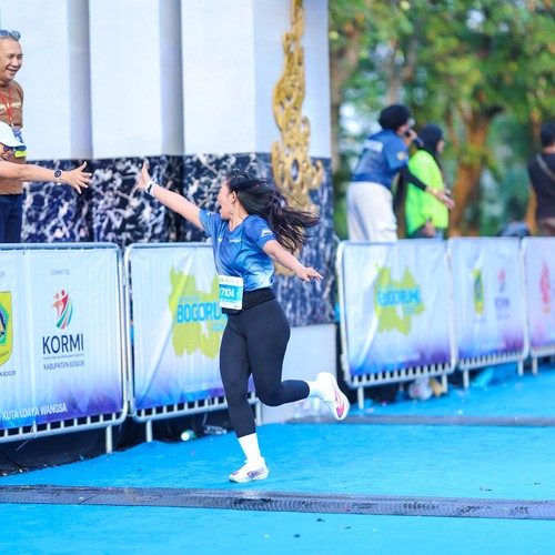 Race photo from BOGORUN 2026