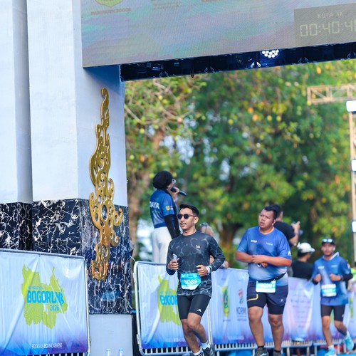Race photo from BOGORUN 2026