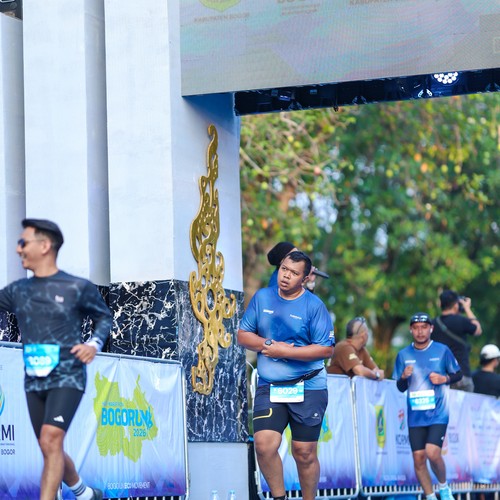 Race photo from BOGORUN 2026