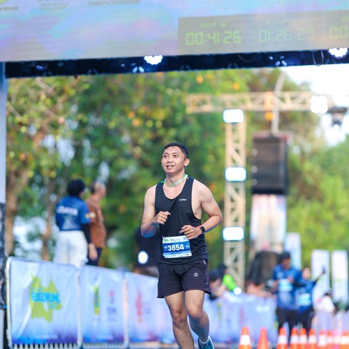 Race photo from BOGORUN 2026