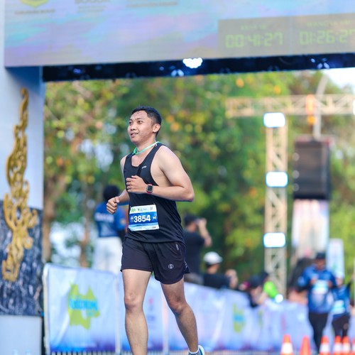 Race photo from BOGORUN 2026