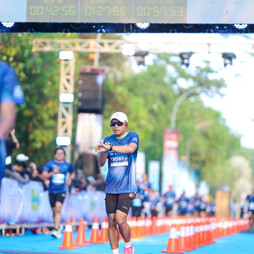 Race photo from BOGORUN 2026