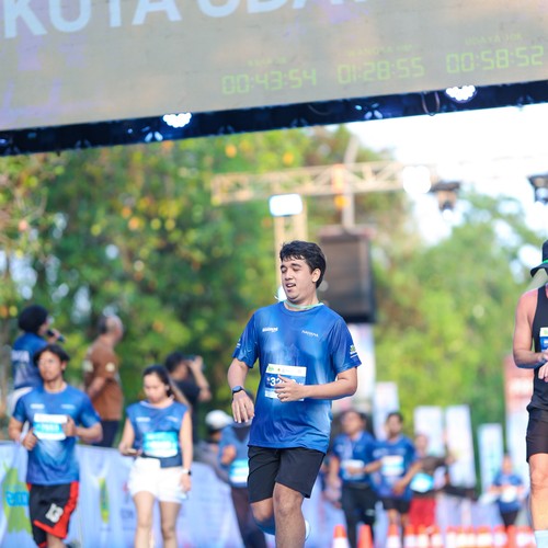 Race photo from BOGORUN 2026