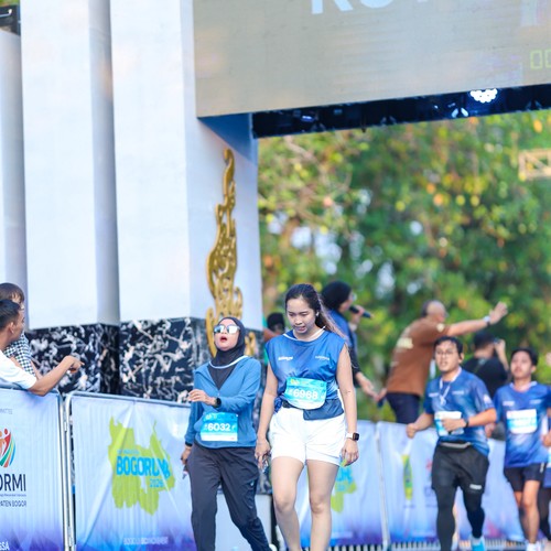 Race photo from BOGORUN 2026