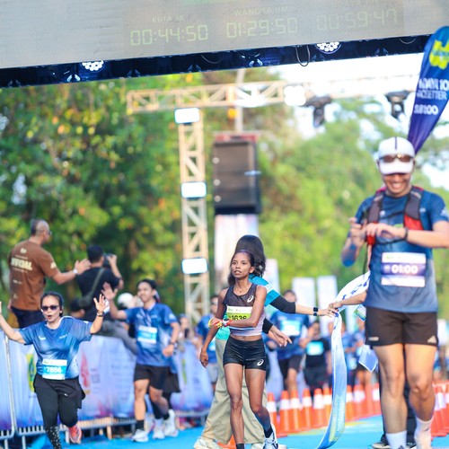 Race photo from BOGORUN 2026
