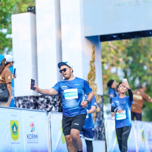 Race photo from BOGORUN 2026