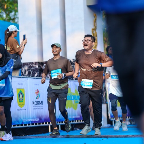 Race photo from BOGORUN 2026