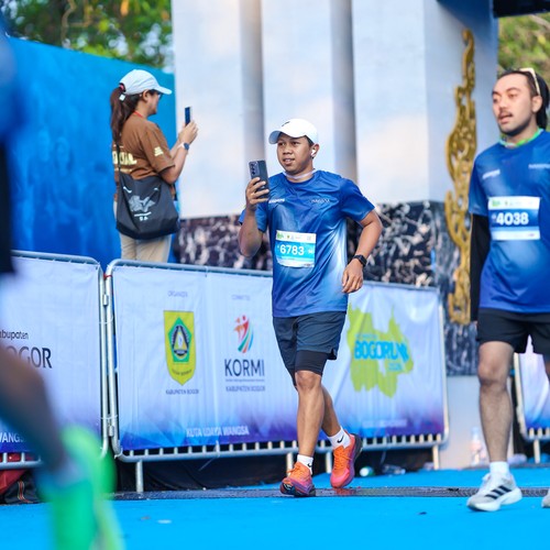 Race photo from BOGORUN 2026