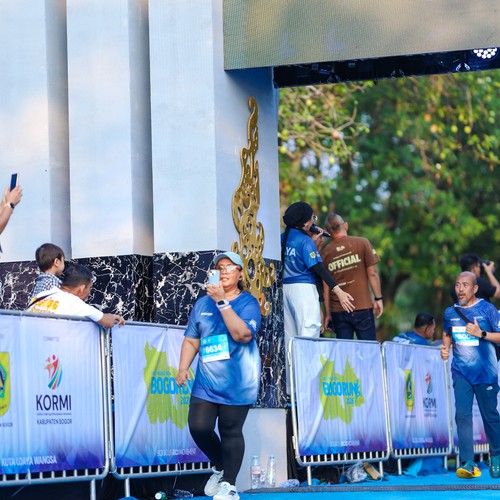 Race photo from BOGORUN 2026