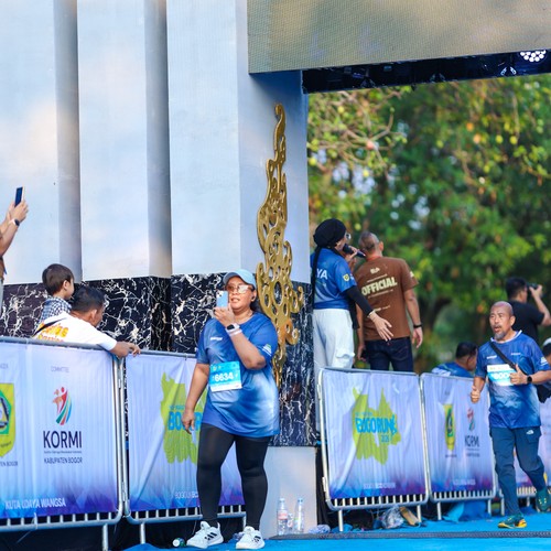 Race photo from BOGORUN 2026