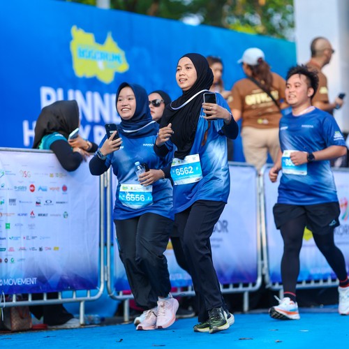 Race photo from BOGORUN 2026