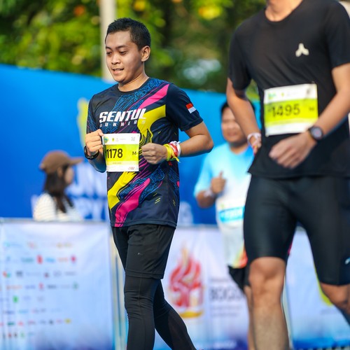 Race photo from BOGORUN 2026