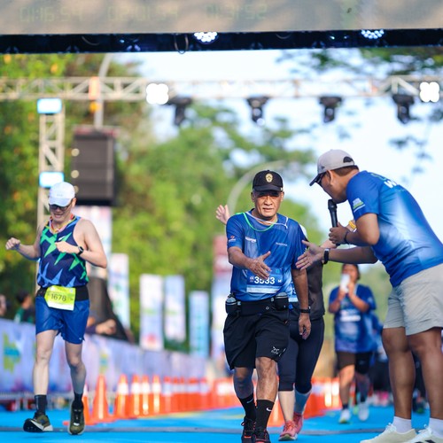 Race photo from BOGORUN 2026