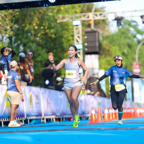 Race photo from BOGORUN 2026