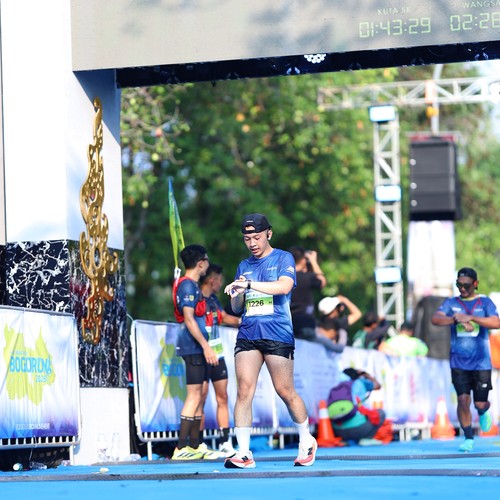 Race photo from BOGORUN 2026
