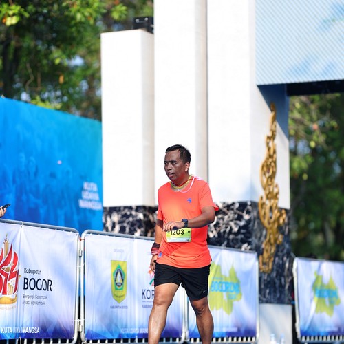 Race photo from BOGORUN 2026