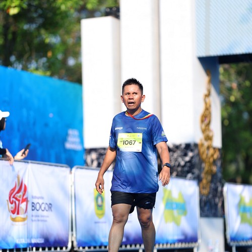 Race photo from BOGORUN 2026