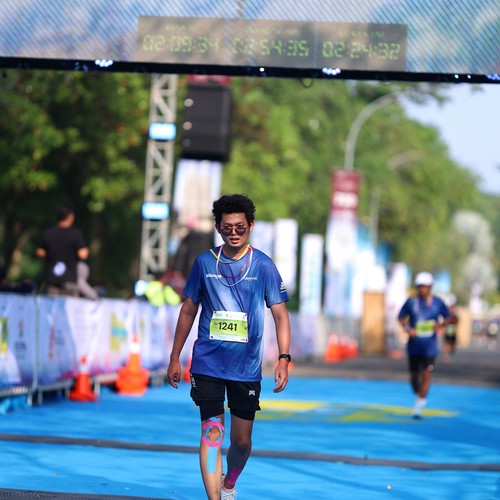 Race photo from BOGORUN 2026