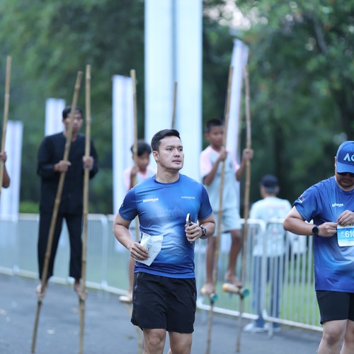 Race photo from BOGORUN 2026