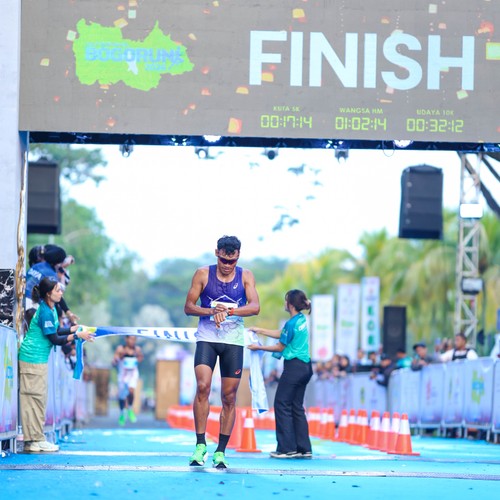 Race photo from BOGORUN 2026