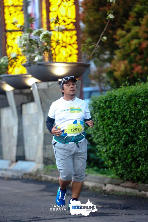 Race photo from Taman Budaya x BOGORUN 2025