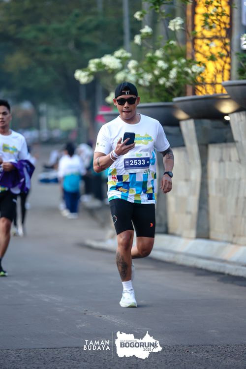 Race photo from Taman Budaya x BOGORUN 2025