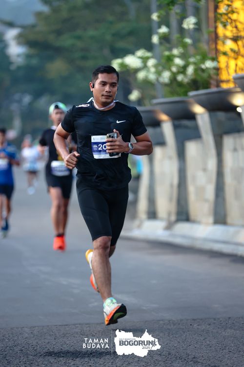 Race photo from Taman Budaya x BOGORUN 2025