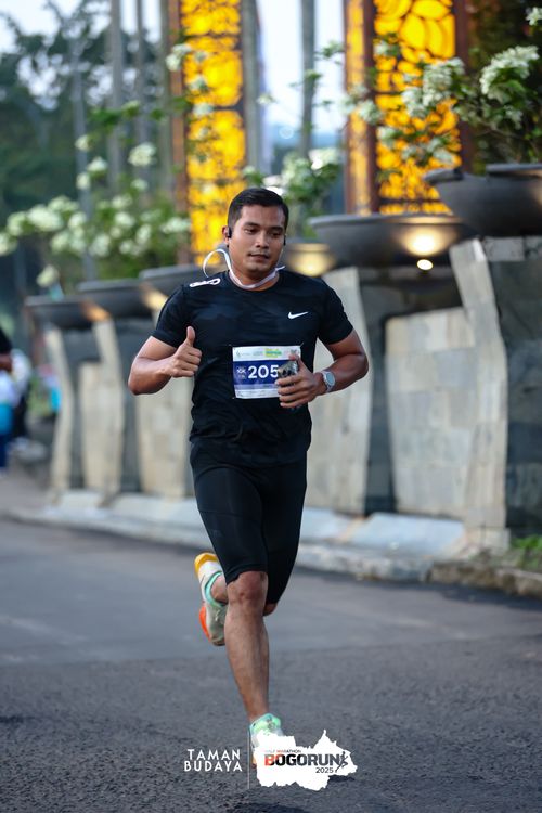 Race photo from Taman Budaya x BOGORUN 2025