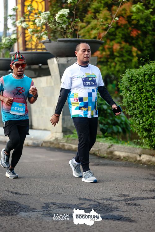 Race photo from Taman Budaya x BOGORUN 2025