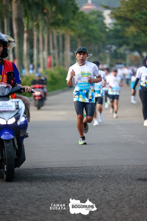 Race photo from Taman Budaya x BOGORUN 2025