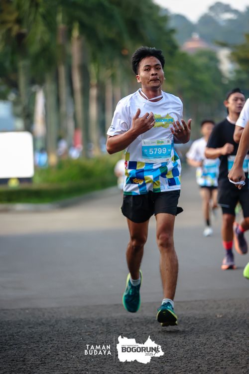 Race photo from Taman Budaya x BOGORUN 2025