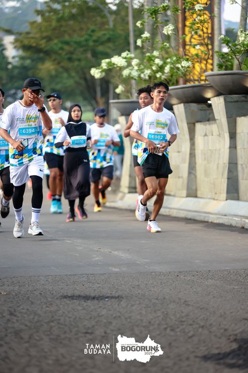 Race photo from Taman Budaya x BOGORUN 2025