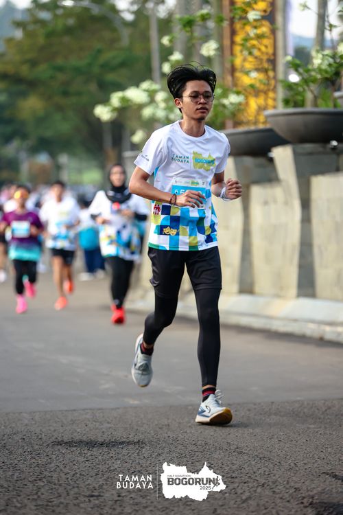 Race photo from Taman Budaya x BOGORUN 2025