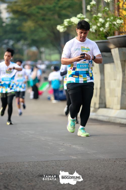 Race photo from Taman Budaya x BOGORUN 2025