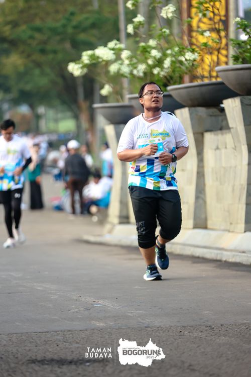 Race photo from Taman Budaya x BOGORUN 2025