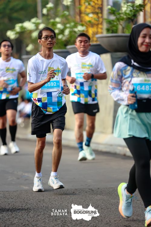 Race photo from Taman Budaya x BOGORUN 2025