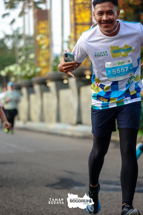 Race photo from Taman Budaya x BOGORUN 2025
