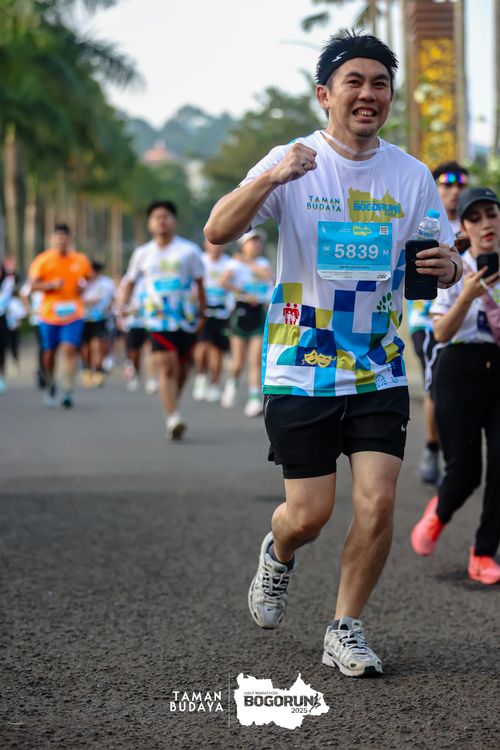 Race photo from Taman Budaya x BOGORUN 2025
