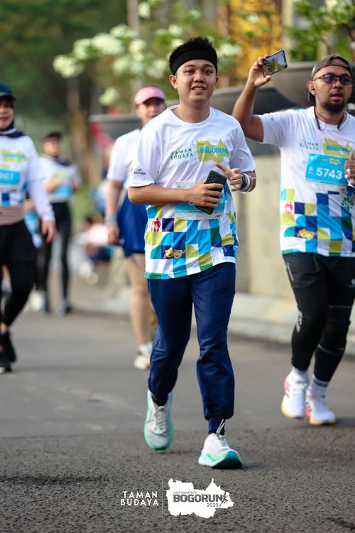 Race photo from Taman Budaya x BOGORUN 2025
