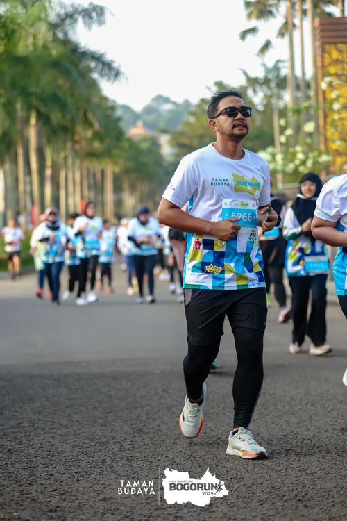 Race photo from Taman Budaya x BOGORUN 2025