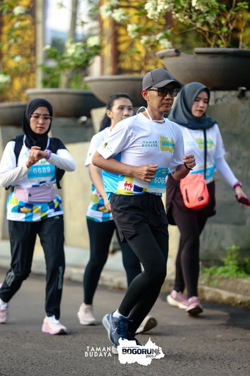 Race photo from Taman Budaya x BOGORUN 2025