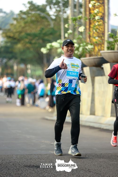Race photo from Taman Budaya x BOGORUN 2025