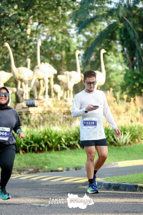 Race photo from Taman Budaya x BOGORUN 2025